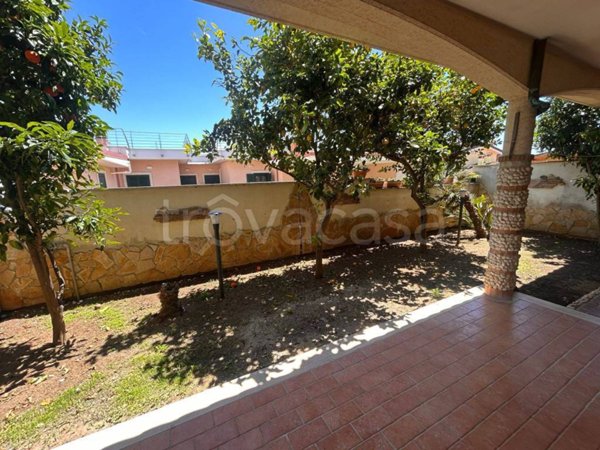 appartamento in vendita ad Anzio in zona Villa Claudia