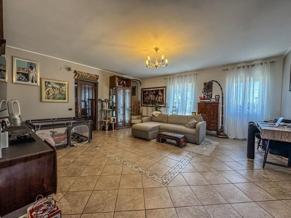 appartamento in vendita ad Anzio in zona Mare