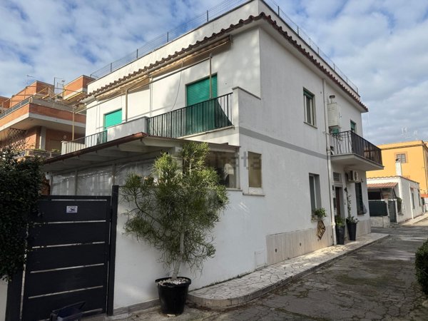 appartamento in vendita ad Anzio in zona Anzio Colonia