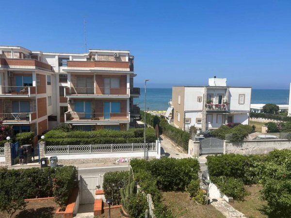appartamento in vendita ad Anzio in zona Mare
