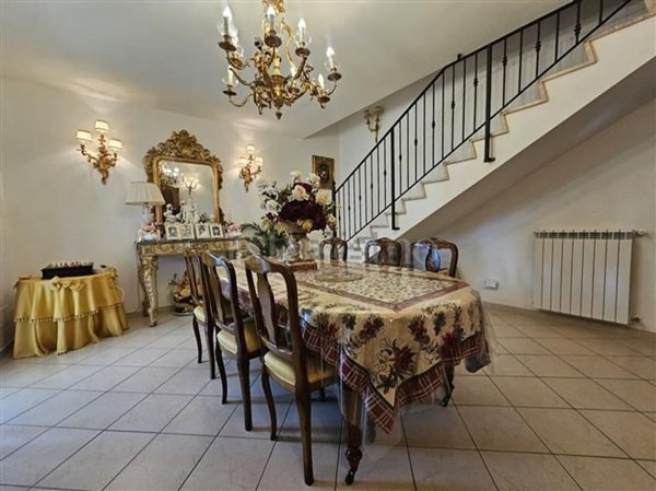 casa indipendente in vendita ad Anzio
