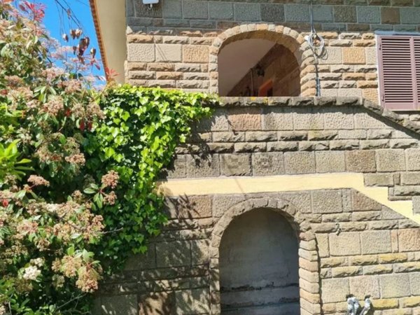 casa indipendente in vendita ad Anzio