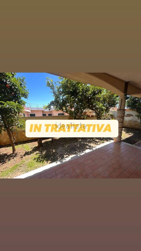 appartamento in vendita ad Anzio in zona Villa Claudia
