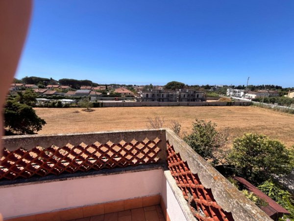 appartamento in vendita ad Anzio in zona Stazione