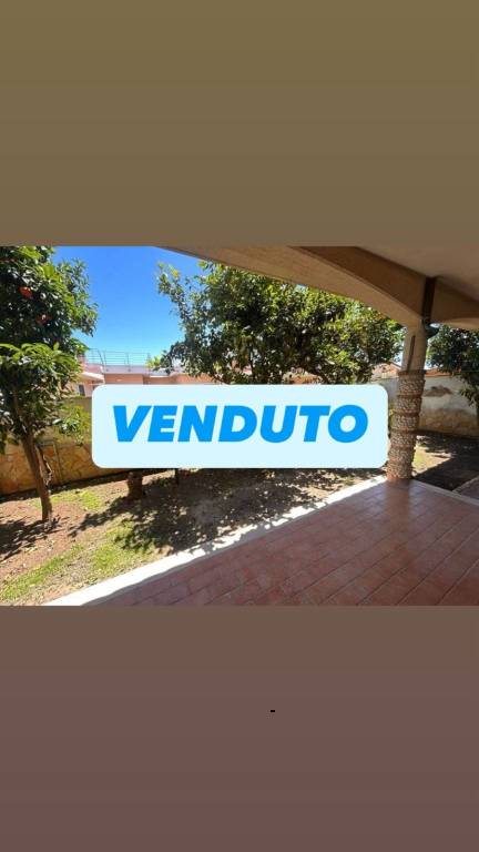 appartamento in vendita ad Anzio in zona Villa Claudia