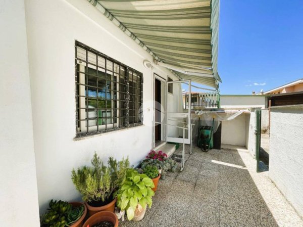 appartamento in vendita ad Anzio in zona Villa Claudia