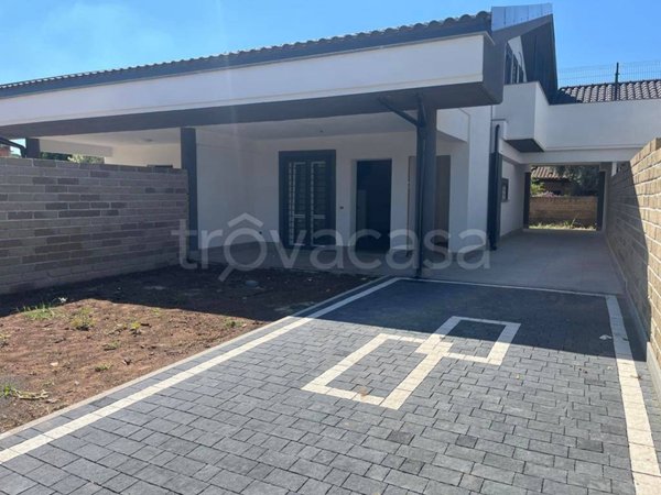 casa indipendente in vendita ad Anzio