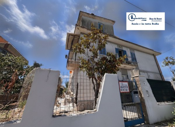 appartamento in vendita ad Anzio in zona Anzio Colonia