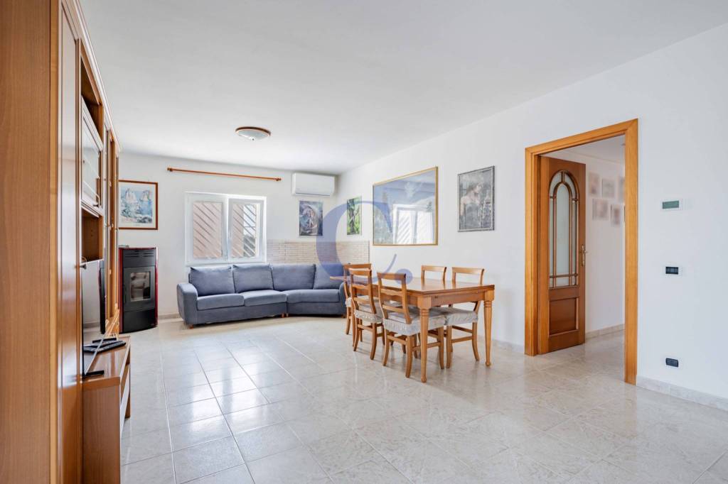 casa indipendente in vendita ad Anzio