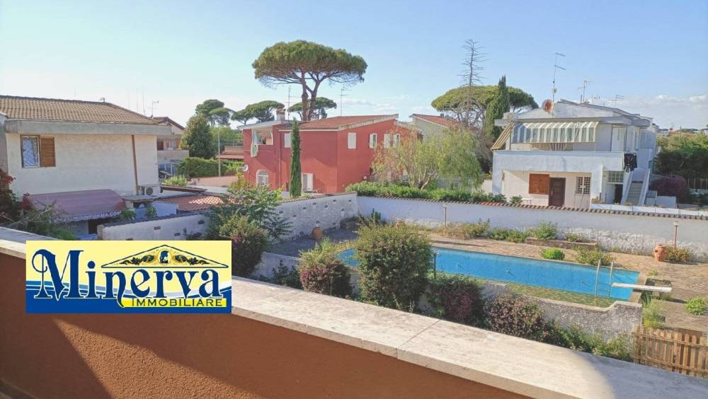 appartamento in vendita ad Anzio in zona Villa Claudia
