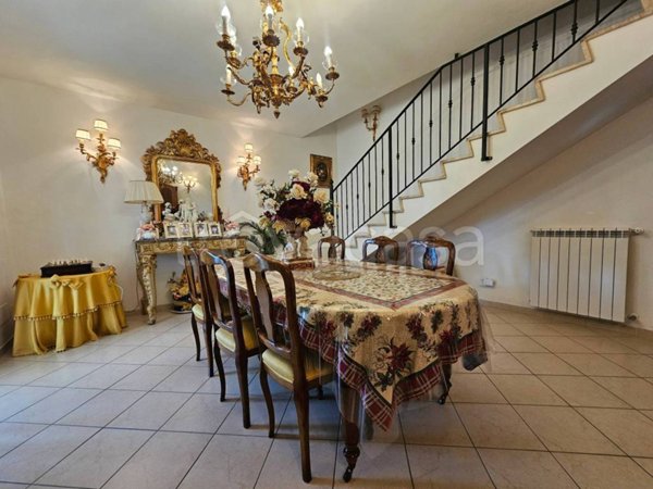 casa indipendente in vendita ad Anzio in zona Marechiaro
