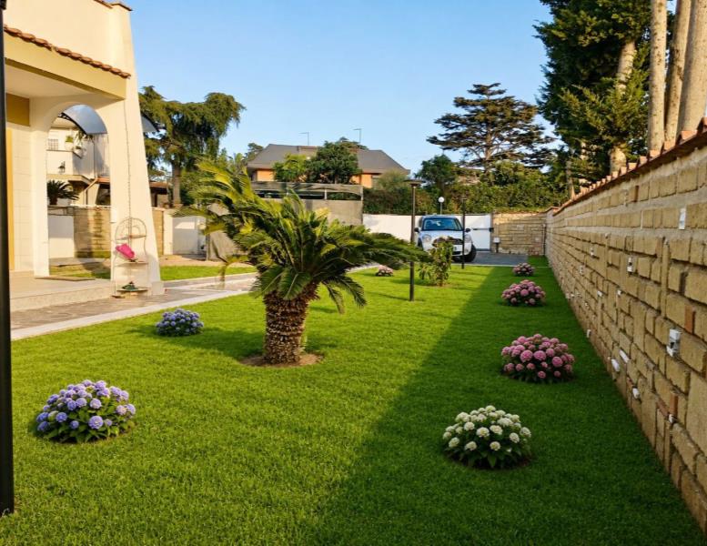 casa indipendente in vendita ad Anzio in zona Mare