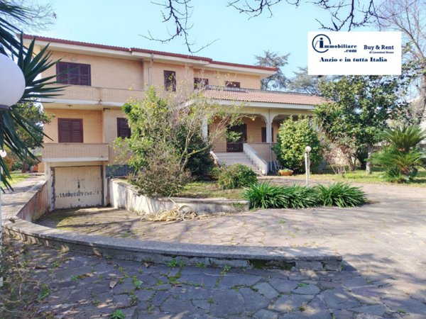 casa indipendente in vendita ad Anzio