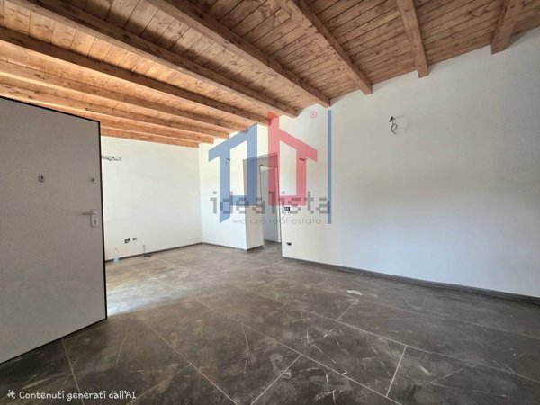 casa indipendente in vendita ad Anzio