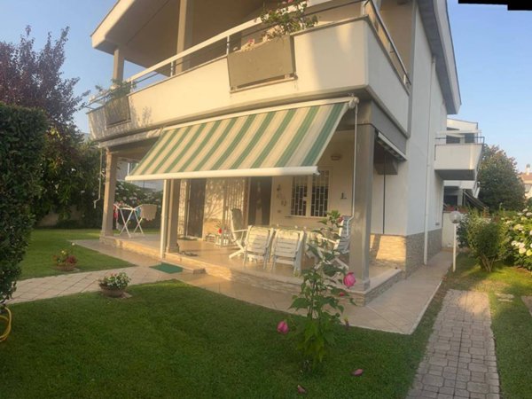 casa indipendente in vendita ad Anzio
