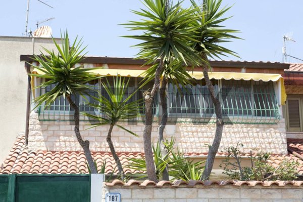 casa indipendente in vendita ad Anzio in zona Lido dei Pini