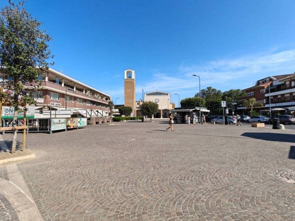 appartamento in vendita ad Anzio in zona Mare