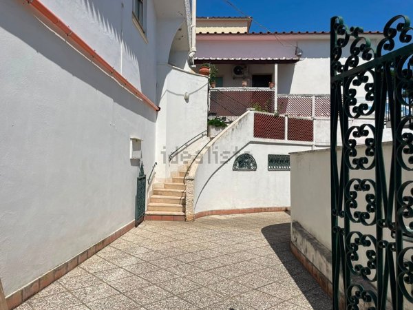 appartamento in vendita ad Anzio in zona Mare