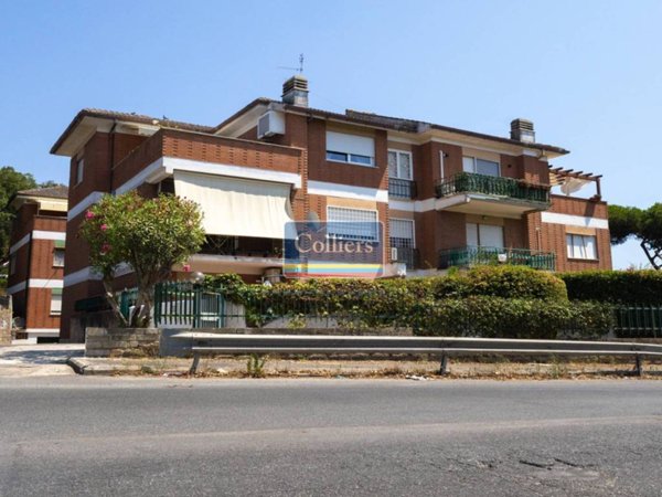 appartamento in vendita ad Anzio in zona Lido delle Sirene