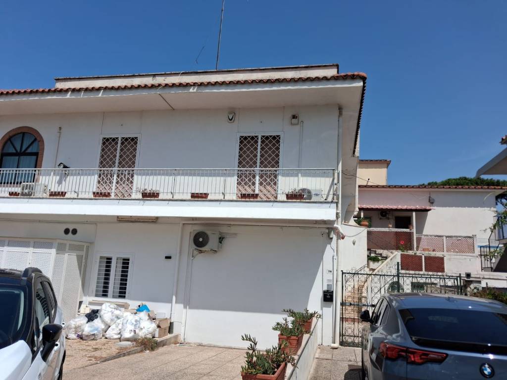 appartamento in vendita ad Anzio in zona Mare