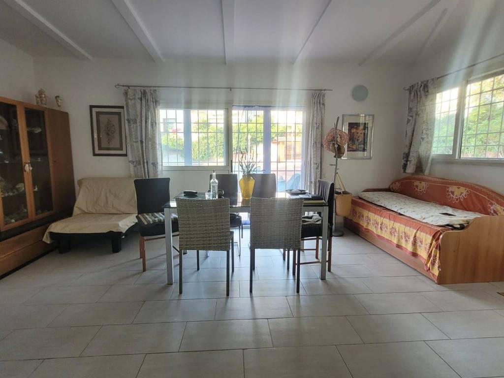 appartamento in vendita ad Anzio in zona Mare