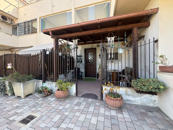 appartamento in vendita ad Anzio in zona Lido delle Sirene