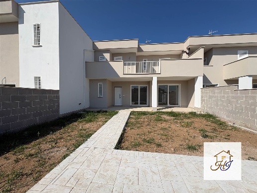 casa indipendente in vendita ad Anzio in zona Stazione