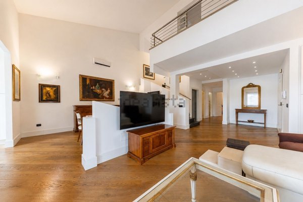 casa indipendente in vendita ad Anzio in zona Stazione