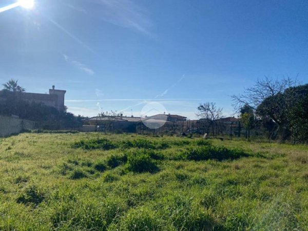 terreno in vendita ad Anzio