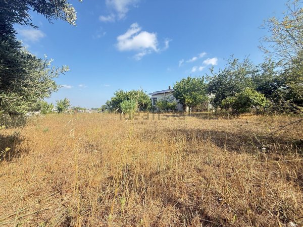 terreno edificabile in vendita ad Anzio