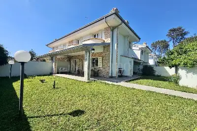 casa indipendente in vendita ad Anzio