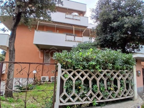 appartamento in vendita ad Anzio in zona Mare