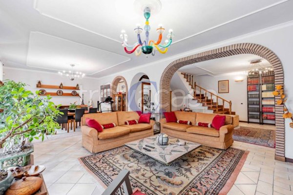 casa indipendente in vendita ad Anzio in zona Mare