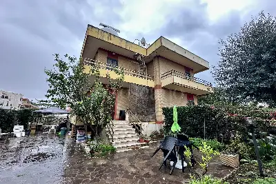 casa indipendente in vendita ad Anzio in zona Mare