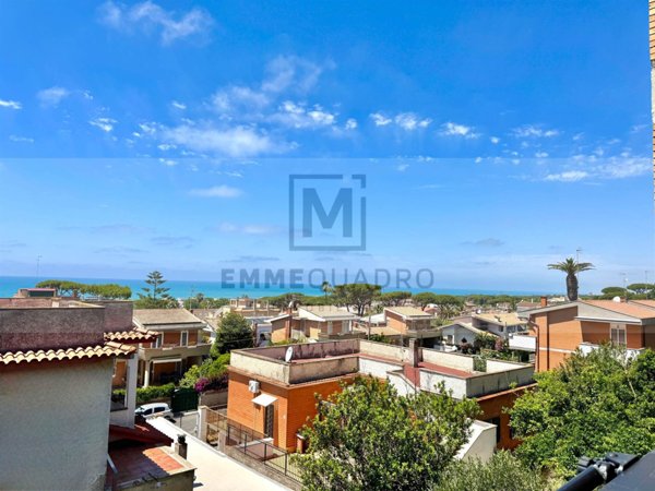 appartamento in vendita ad Anzio in zona Mare