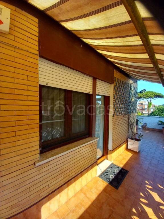 appartamento in vendita ad Anzio in zona Mare