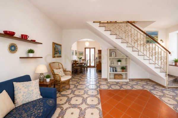 casa indipendente in vendita ad Anzio