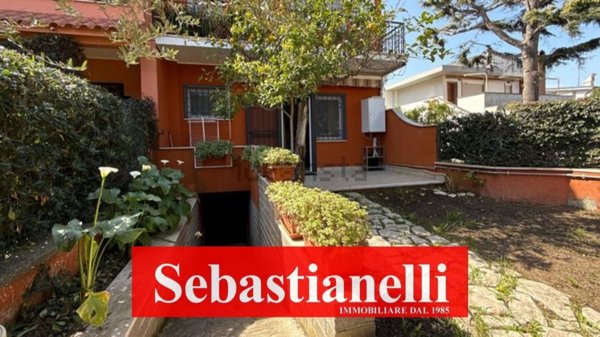 appartamento in vendita ad Anzio in zona Mare