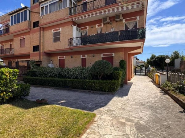 appartamento in vendita ad Anzio in zona Stazione