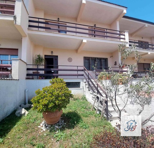 casa indipendente in vendita ad Anzio in zona Villa Claudia
