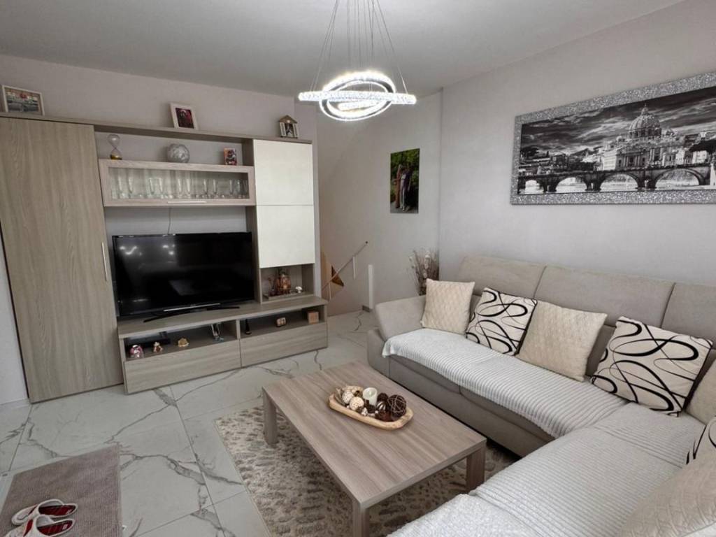 casa indipendente in vendita ad Anzio