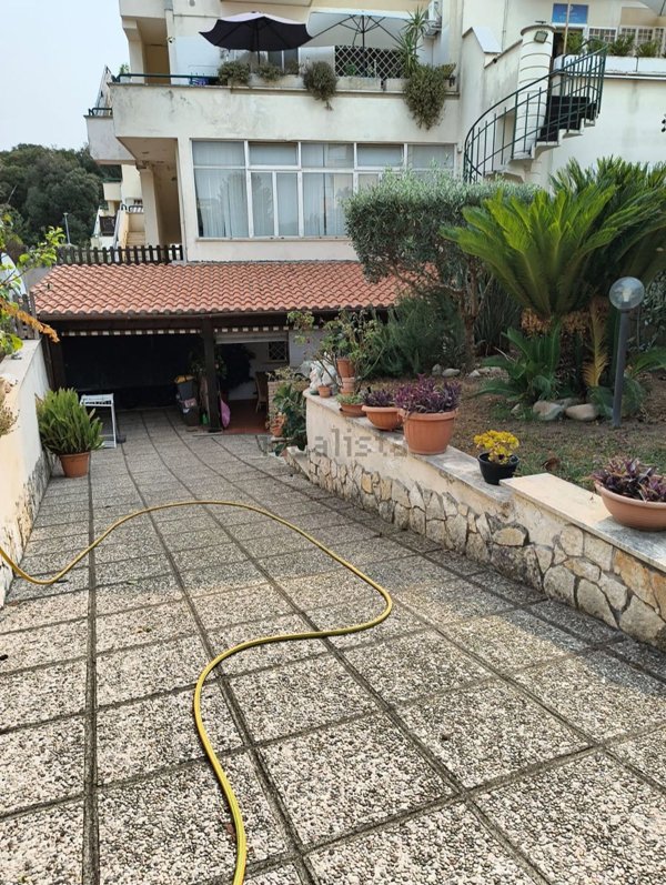 casa indipendente in vendita ad Anzio