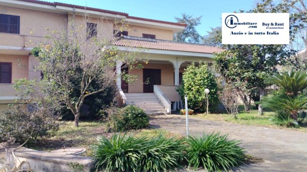 casa indipendente in vendita ad Anzio