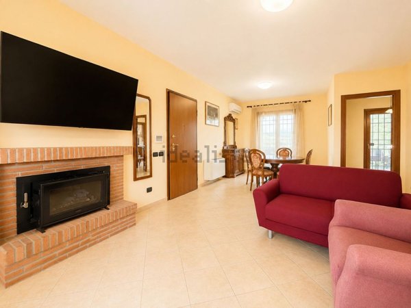 casa indipendente in vendita ad Anzio