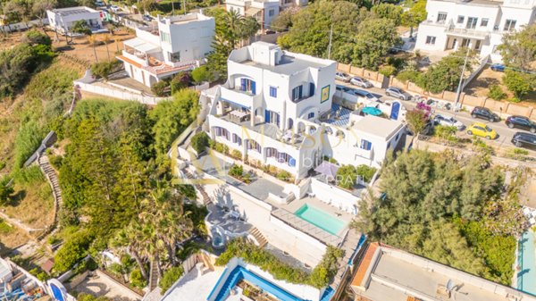 casa indipendente in vendita ad Anzio in zona Mare