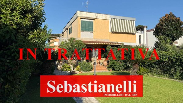 casa indipendente in vendita ad Anzio in zona Mare