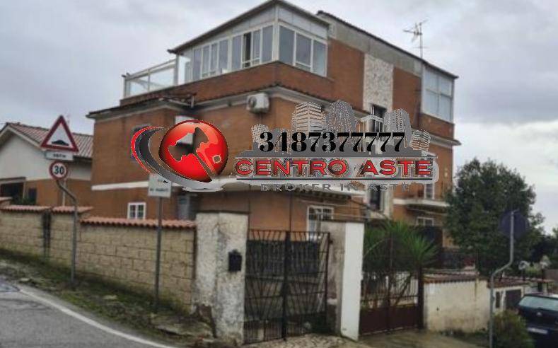 appartamento in vendita ad Anzio in zona Lido dei Pini