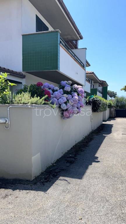 casa indipendente in vendita ad Anzio in zona Mare