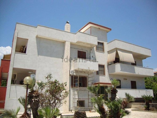 casa indipendente in vendita ad Anzio in zona Mare