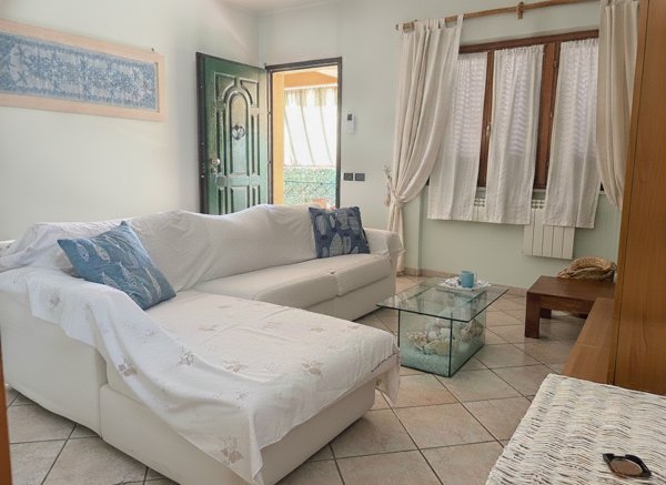 casa indipendente in vendita ad Anzio in zona Mare